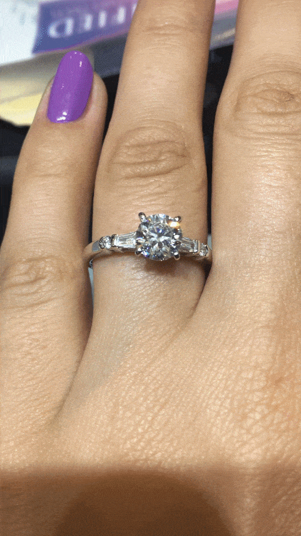 1.00ct F color diamond at TAKA on Orchard Road