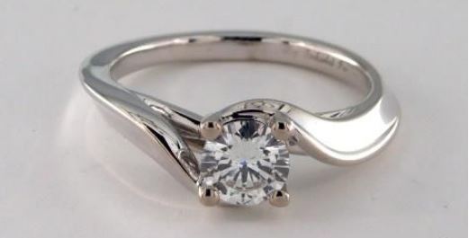 Small diamond engagement ring 0.50ct