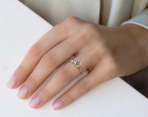 2ct round diamond yellow gold solitaire setting