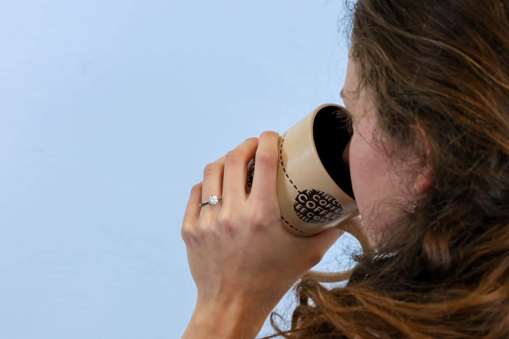 Round cut diamond solitaire style engagement ring