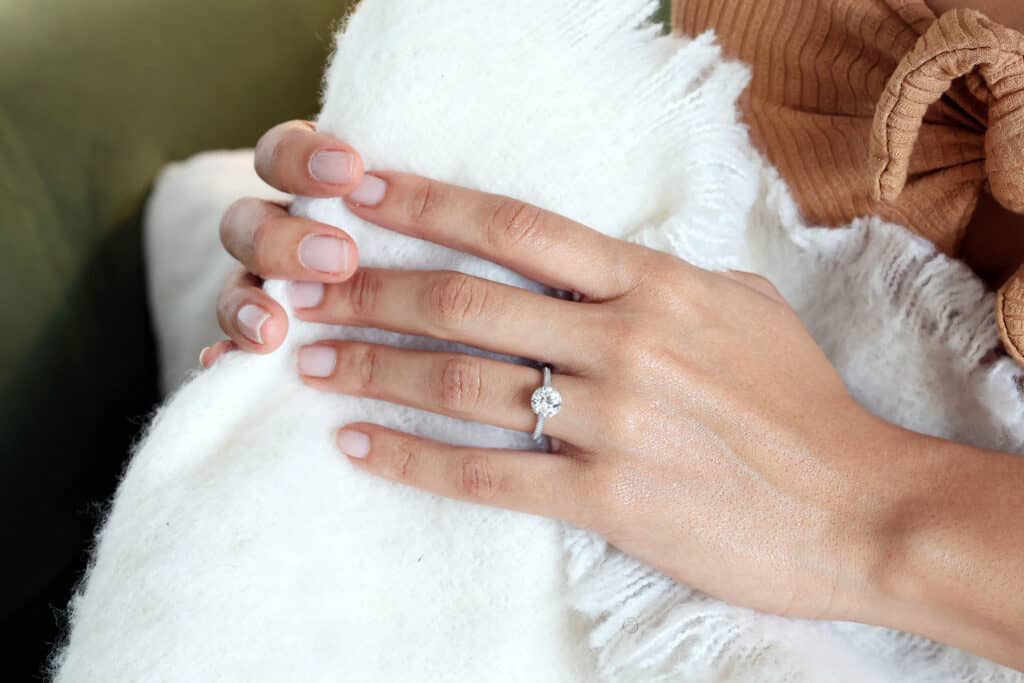 2.50ct round cut diamond engagement ring