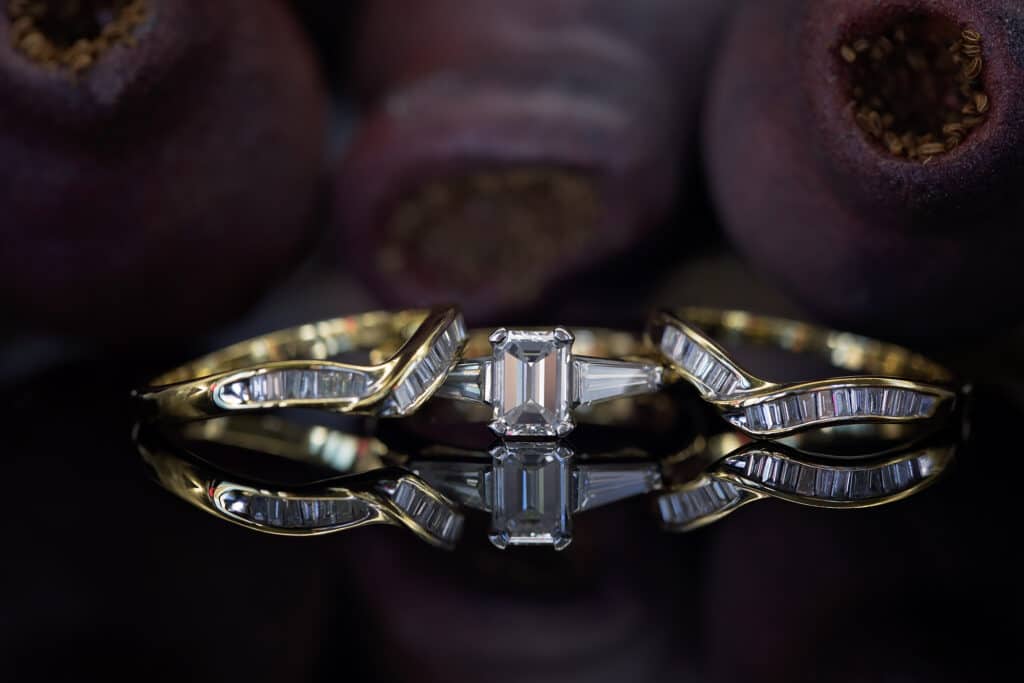 Emerald cut diamodn with baguette setting