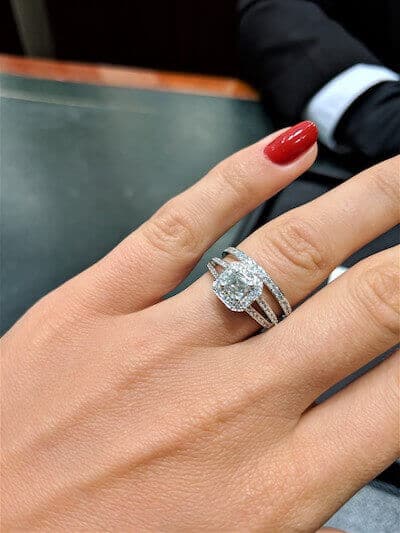 Intricate Setting at Hardy Brothers