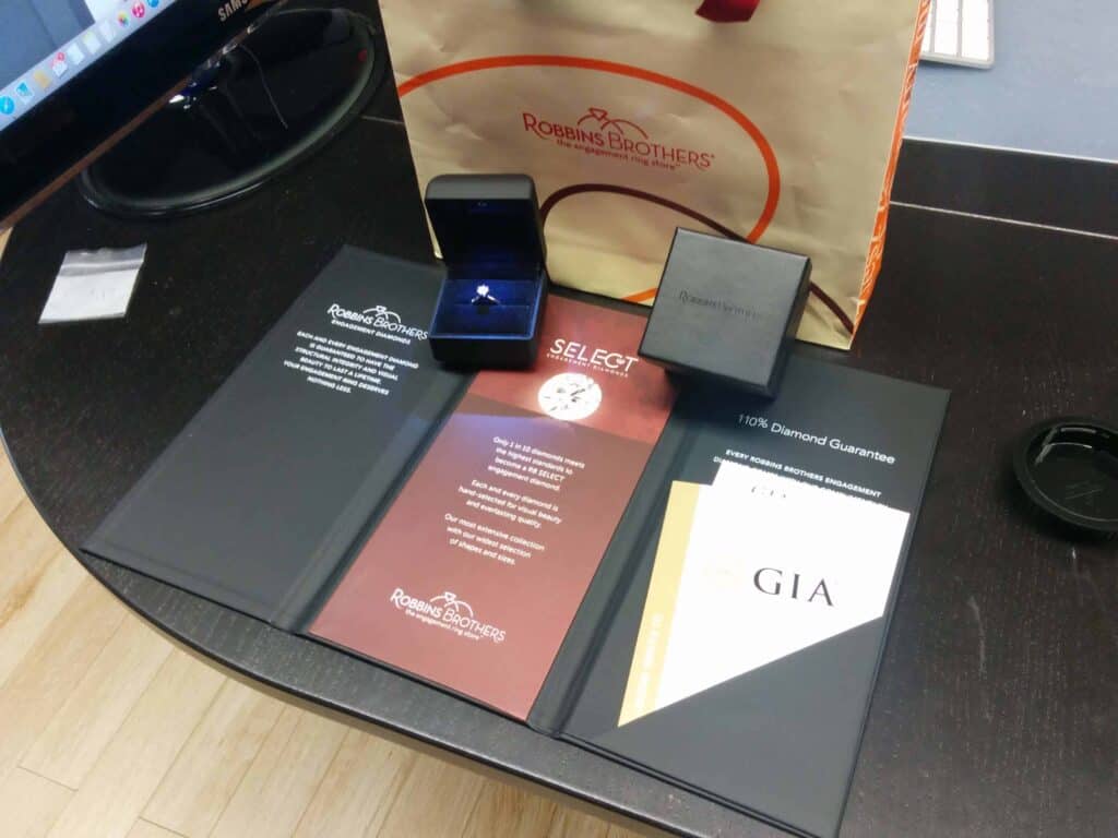 Robbins Bros Packaging