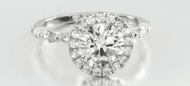 Round Cut diamond Halo Engagement Ring