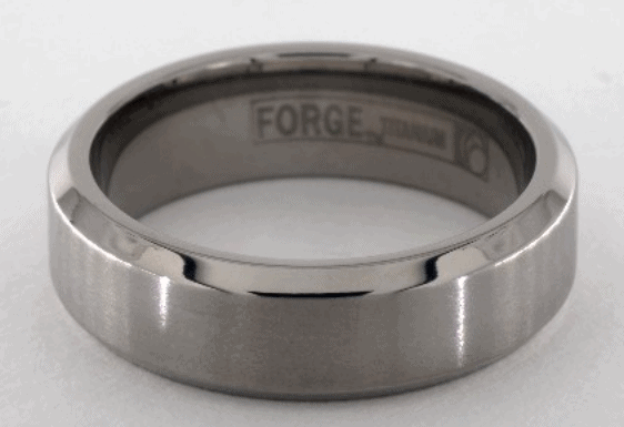 Titanium 7mm Comfort-Fit Satin-Finished Beveled Edge Design Men's Ring